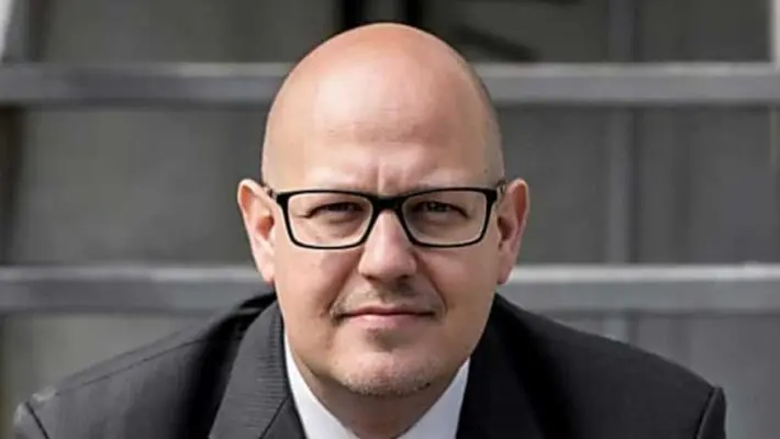 Matthew Brodacki, based in Fairfield County, Connecticut, is a highly accomplished cybersecurity leader and law enforcement professional.