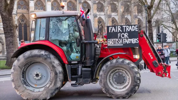 The government has outlined contingency measures to ensure supermarket shelves remain stocked amid potential farmer protests over inheritance tax reforms. However, ministers reassured the public that food supplies will not be disrupted, even as tensions rise within the agricultural community.