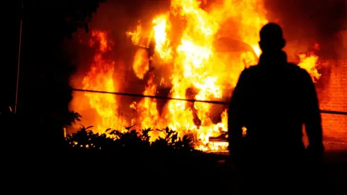 Ah, Billy Joel. The piano man who once sang of an unstoppable blaze that’s been burning “since the world’s been turning.” Little did he know, decades later, we’d be taking frantic notes on how to handle the ever-growing conflagration.