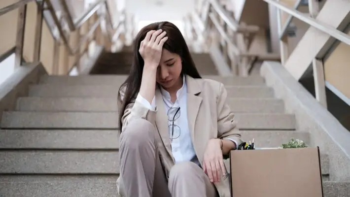Unemployment has edged higher in the UK while the number of job vacancies has fallen to its lowest level in more than three years, signalling that employers pulled back on hiring after Chancellor Rachel Reeves’s October budget hiked national insurance contributions.