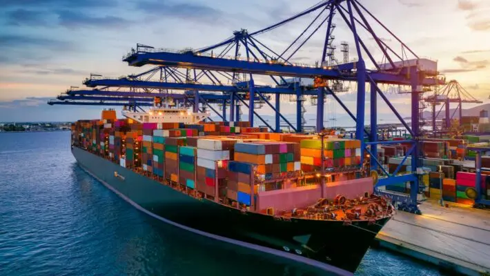 For those interested in shipping jobs and the wider journey that sees products arriving here in the UK, it’s useful to understand the top shipping routes in the world.