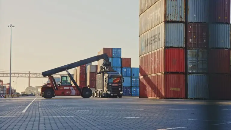 AI spinout RoboK, born out of the University of Cambridge, has secured £1 million from UK Research and Innovation (UKRI) to lead a pioneering project that aims to boost safety and efficiency across Britain’s ports and warehouses.