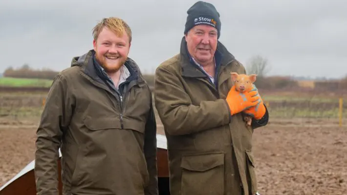 Kaleb Cooper, the 26-year-old breakout star of Jeremy Clarkson’s hit series Clarkson’s Farm, has officially joined the millionaire ranks.