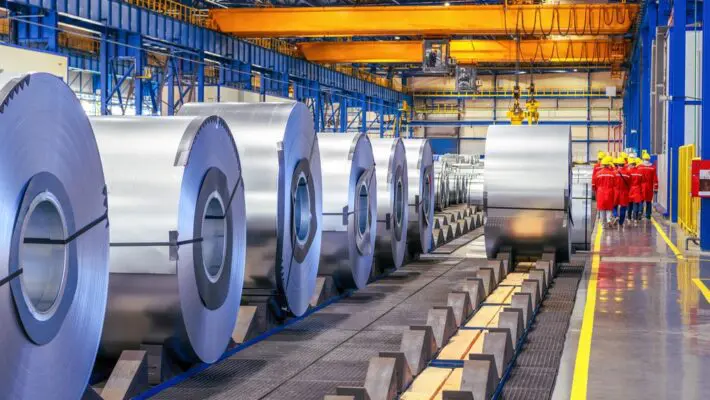 British manufacturers are facing fresh uncertainty as Donald Trump’s sweeping new steel and aluminium tariffs threaten more than £2.7 billion ($3.43bn) worth of UK exports to the United States — a move that is already prompting order cancellations, price hikes, and long-term strategic questions for exporters.