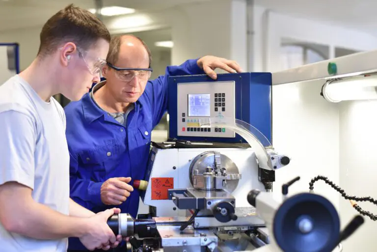 A growing skills gap is set to challenge small and medium-sized manufacturers across England in 2025, with nine in ten SMEs reporting shortages in key areas — particularly at entry level — according to new data from the Skills Horizon Barometer.