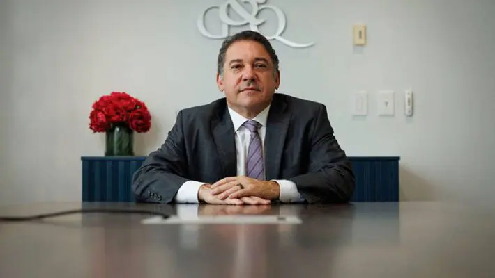 Roland Sanchez-Medina, Jr. is a respected lawyer and partner at SMGQ Law in Miami, Florida. He was born in Cuba and raised in Miami, where he grew up with a strong sense of purpose and pride in hard work. That mindset has guided him throughout his career in law.