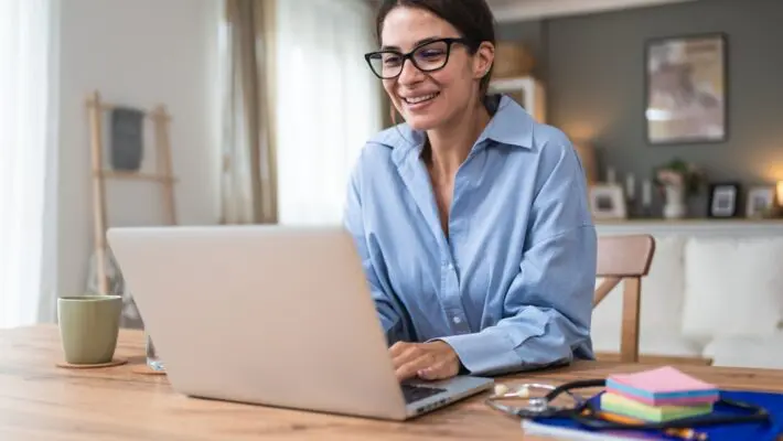 Despite growing pressure from senior business figures to bring staff back to the office full time, a new study suggests that a significant portion of the UK workforce is unwilling to give up the flexibility they’ve come to expect.