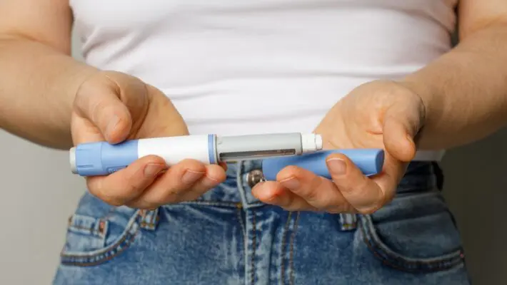 Wider access to weight-loss injections on the NHS could deliver significant economic gains by cutting sick days and easing the burden of obesity-related illness, new research suggests.