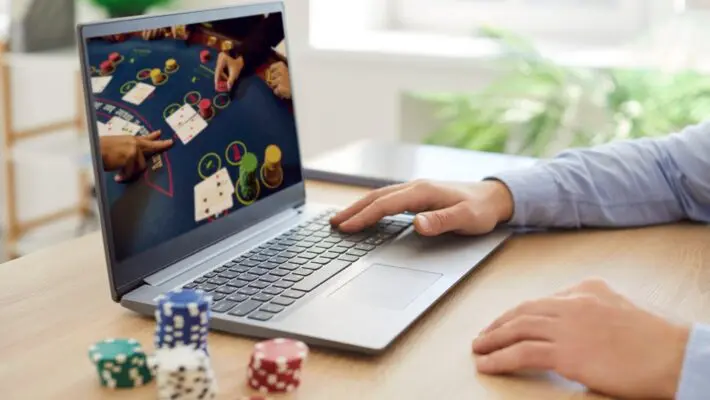 Online casinos are visually enticing playgrounds filled with excitement for players, offering a vast array of slot machines and classic table games such as roulette and blackjack. The UK has more than 170 online casinos, which gives people plenty of choice in terms of where to play.