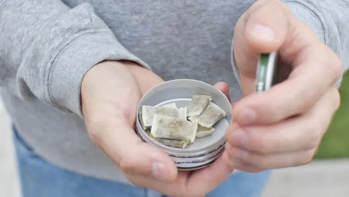 Just days after receiving the green light from Brussels and pressure from civil society, France officially banned nicotine pouches on 6 September, with the prohibition to take effect from March 2026.