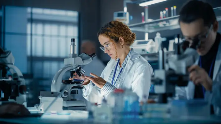 The UK government has unveiled a new £75 million strategy to accelerate the phase-out of animal testing in scientific research, setting out a clear roadmap to replace existing experiments with cutting-edge alternatives such as organ-on-a-chip systems, artificial intelligence modelling, and 3D bioprinted human tissues.