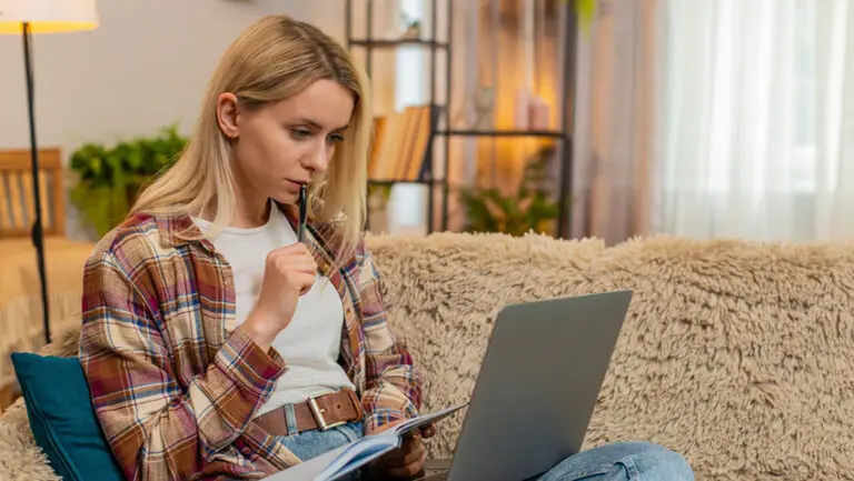 A long-standing tax relief that helps home-based workers cover household expenses will be scrapped from April 2026, in a move that will affect an estimated 300,000 employees and raise tens of millions for the Treasury.