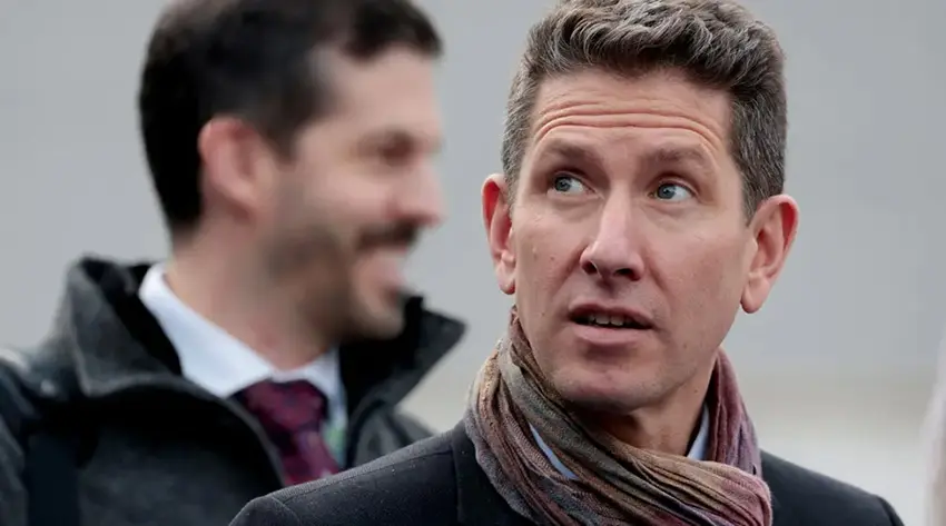 The UK has named veteran diplomat Christian Turner as its new ambassador to the United States, replacing Lord Peter Mandelson, Downing Street has confirmed.