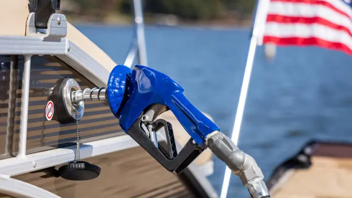 Navigating marine fuel solutions is complex. Permanent tanks offer a built-in solution, but portable tanks provide flexibility, safety, and extended range essential to many boaters.