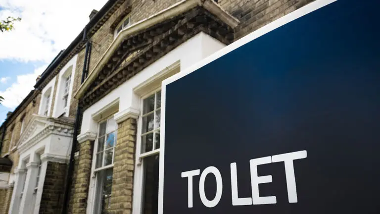 A Hampshire letting agent has launched a free property portal, wagering that agents and landlords worn down by the rising cost of advertising will welcome a route to market that does not come with a monthly bill.