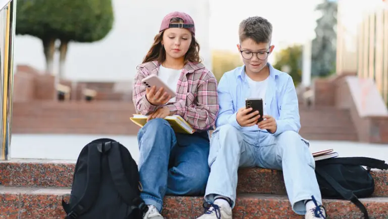 Ministers have set the UK on course to bar under-16s from mainstream social media, but the business and technology figures who will have to live with the policy are far from convinced it will work.