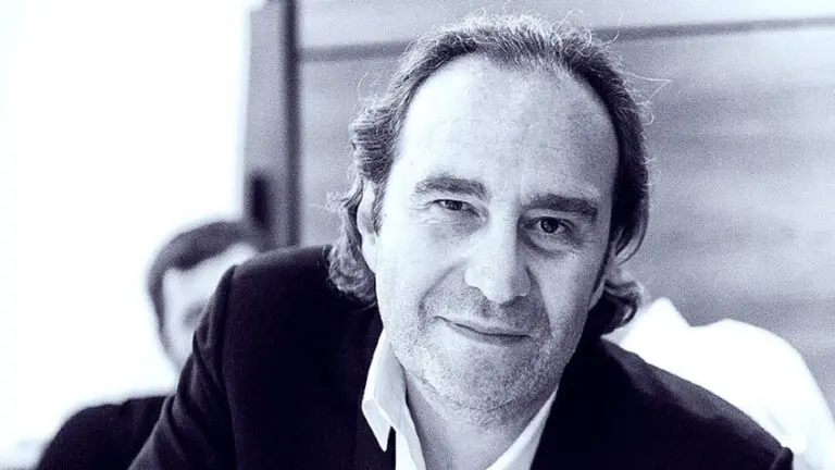 Xavier Niel seizes top spot at Vodafone with £4.4bn stake swoop