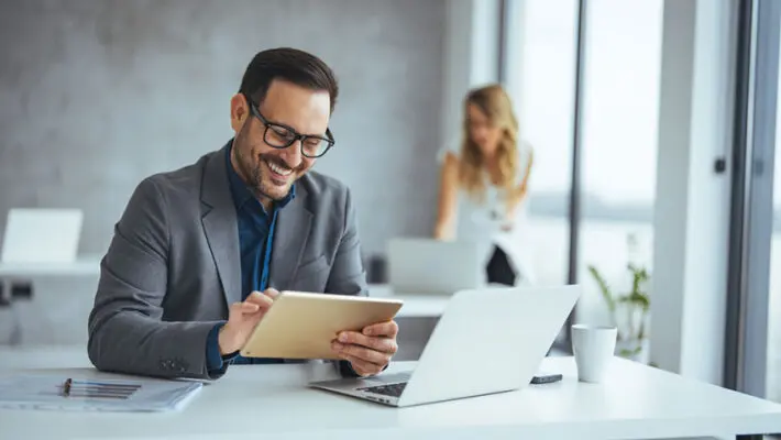 Most online businesses set up their payment processing the same way: pick a well-known provider, integrate it, and move on. For a while, that works. But as a business grows, that single-provider setup starts to show its limits in ways that are easy to miss until they become expensive.
