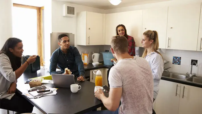 Unite Group has cut asking rents in Leicester, Nottingham and Sheffield to lift occupancy. What the student rent cuts mean for UK landlords and SMEs.