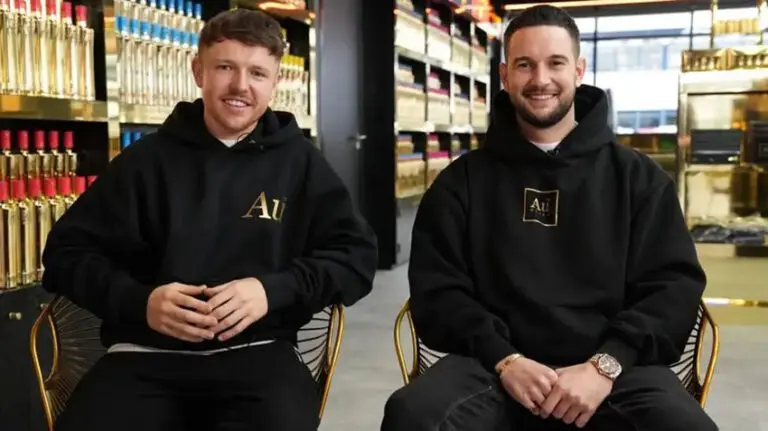 Sazerac, the US drinks group that owns Southern Comfort and BuzzBallz, has said it has agreed to buy Au Vodka, the Swansea vodka brand known for its gold bottles, in a deal reported to be worth £500m.