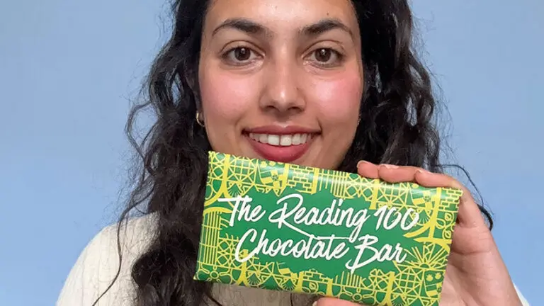 Scientists at the University of Reading have created the first chocolate bar made entirely from British ingredients in almost a century, with cocoa beans grown, harvested and processed in Berkshire.