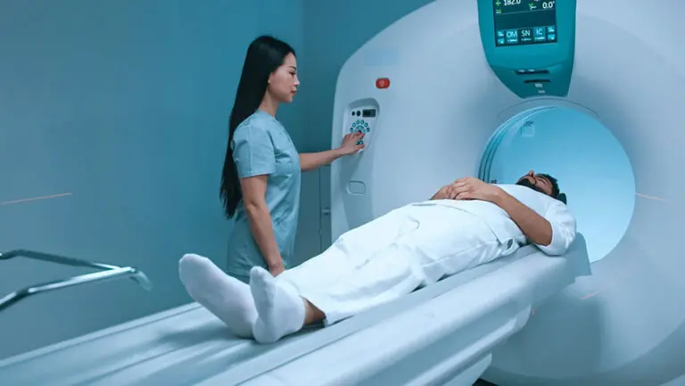 Scan.com, Britain's largest private medical imaging company, has raised $220 million from investors including Aviva as it eyes a potential stock market flotation.