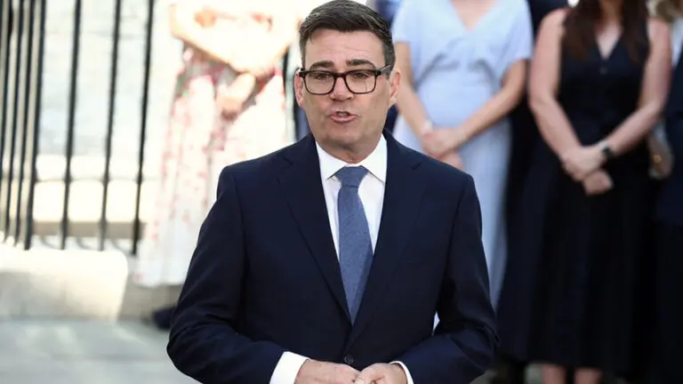 UK start-ups are "losing faith" in the government as a technology champion after successive efforts to buy more from domestic businesses have had little effect, according to a new report from the Startup Coalition, which says Andy Burnham's "Buy British" push must address fundamental problems in the procurement process.