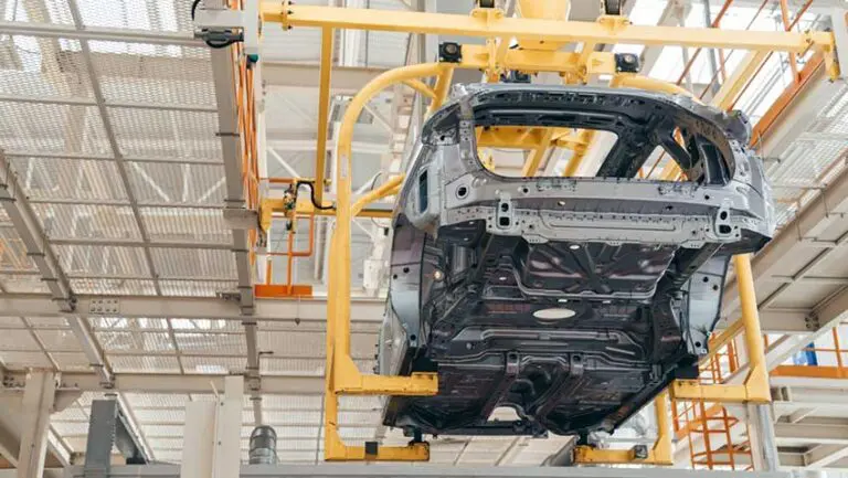 Jaguar Land Rover is to cut as many as 4,000 jobs over two years as it targets about £1.7bn of savings, and the government has said it will not step in with a bailout.