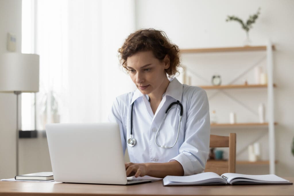 What Are the Benefits of Online Nursing Education?