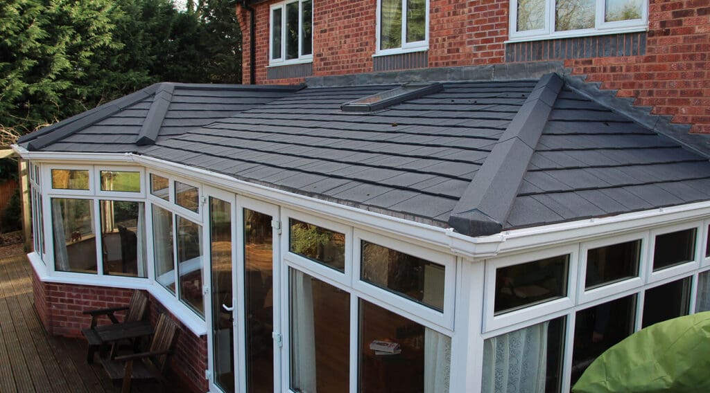 The Benefits of a lightweight conservatory roof