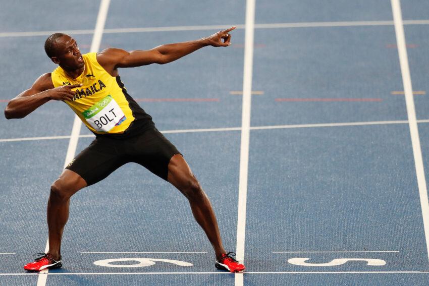 Rio Games: Usain Bolt roars past Justin Gatlin to become first man to win  three straight Olympic 100 meters – Orange County Register