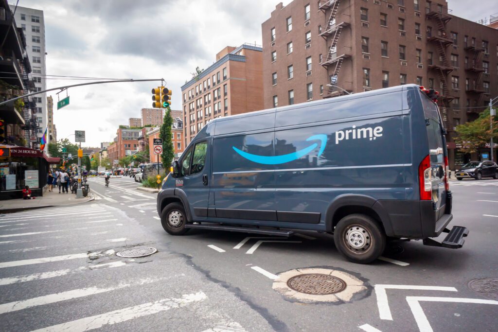 Amazon pledges £300M to boost delivery fleet with 700 e-lorries to cut ...