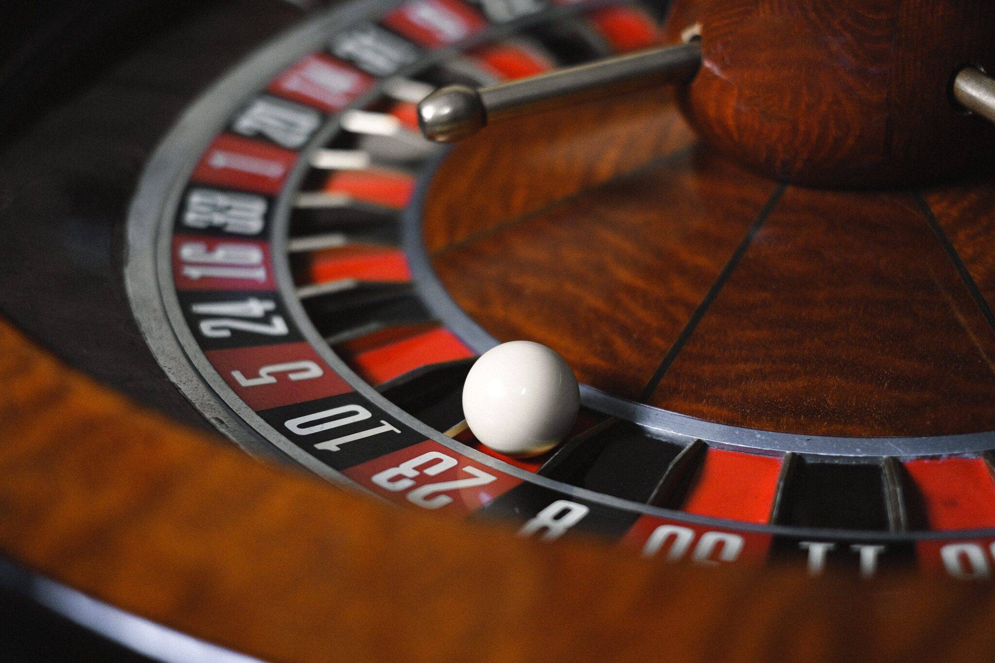 how to win at roulette at aria