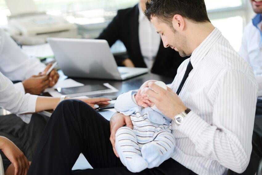 How to Keep Your Business Going with a New Child thumbnail