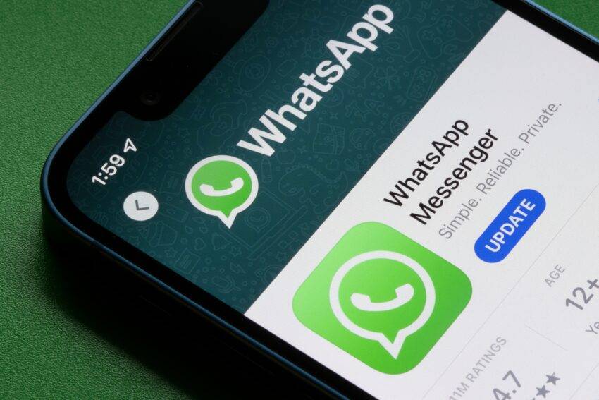 WhatsApp Faces Backlash Over Decision to Lower Minimum Age Limit