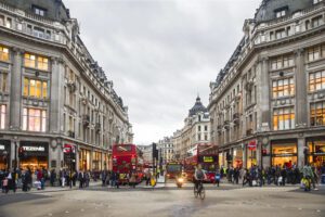 London’s West End retailers lost £640m in sales last year due to the removal of tax-free shopping for tourists, with businesses warning the UK is falling behind European rivals.